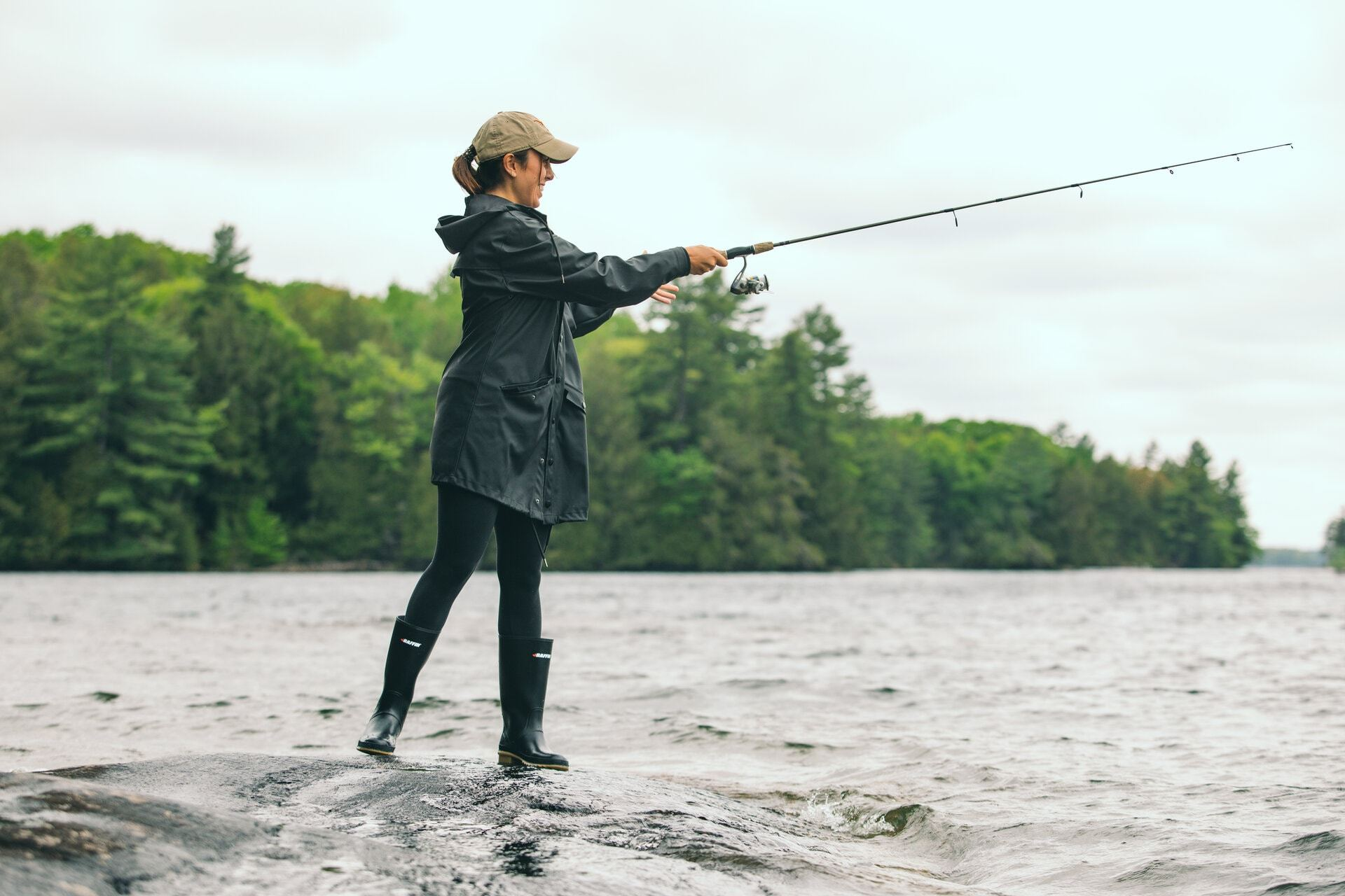 Women's Hunting & Fishing Boots & Accessories